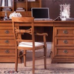 שולחן כתיבה יוקרתי /DESK -SCRIVANIA דגם 14.6 - 162/G זניני-2 איטליה במידות אורך 181 עומק 80 גובה 85. בשילוב מגירות ומגירה נשלפת . שולחנות המשרד מוצג הרהיב , כרטיס הביקור היוקרתי לעיצוב חדר עבודה יוקרתי. שולחן כתיבה יוקרתי /DESK -SCRIVANIA דגם 14.6 - 162/G זניני-2 איטליה במידות אורך 181 עומק 80 גובה 85. בשילוב מגירות ומגירה נשלפת . שולחנות המשרד מוצג הרהיב , כרטיס הביקור היוקרתי לעיצוב חדר עבודה יוקרתי.